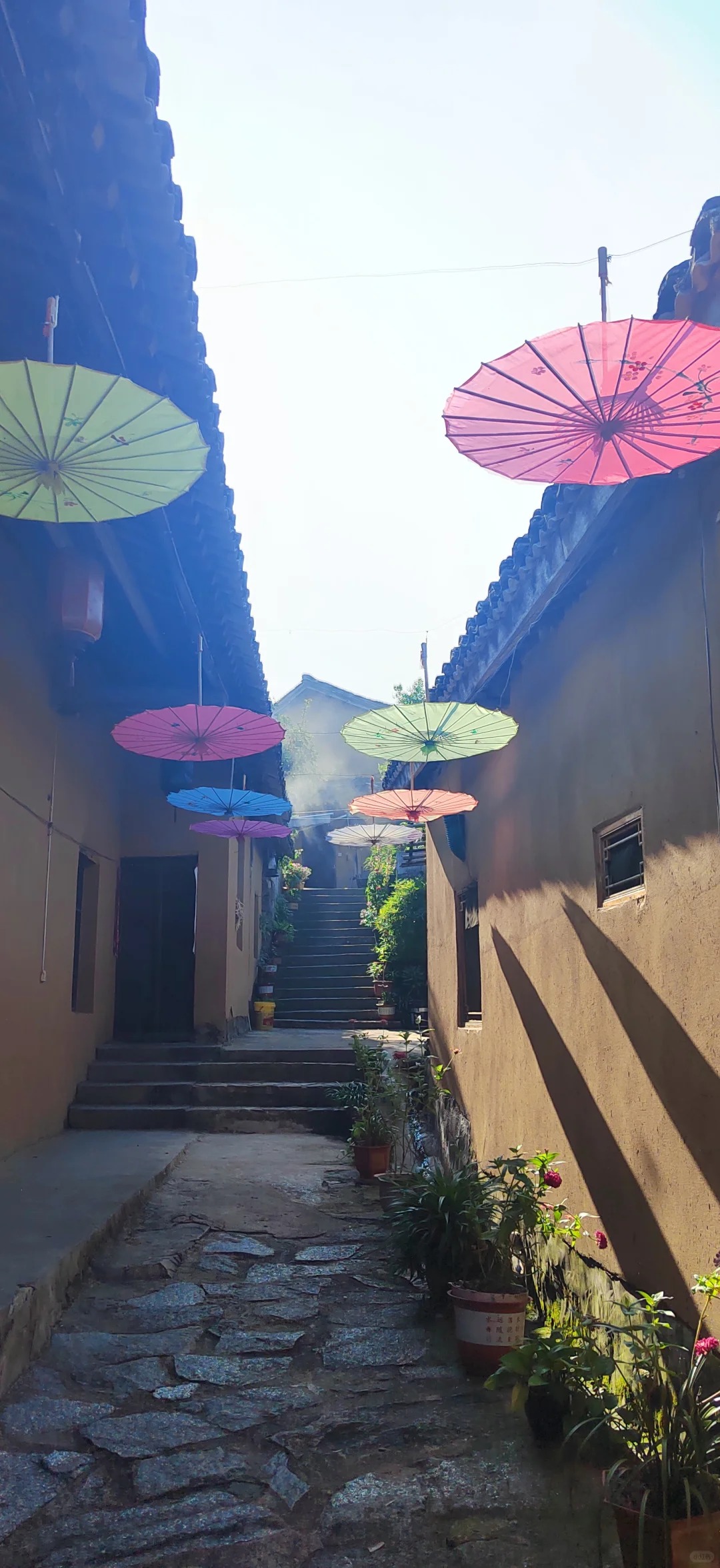 文昌市仿泥巴墙稻草漆厂家批发，质优价廉，承接工程0中间商差价