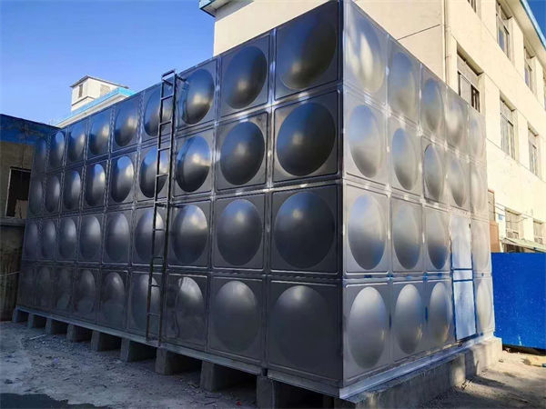 水箱_圆柱形水箱厂家直销规格多样